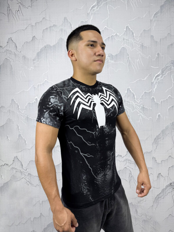 VENOM SIMBIONTE - Imagen 2
